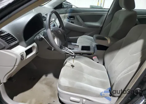 2009 Toyota Camry Base z USA, uszkodzony, nr VIN 4T4BE46K39R139055